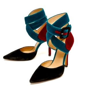 🔥FLASH SALE!!! Like New ZARA 👠Velvet Heels, Size 38/7.5 💫